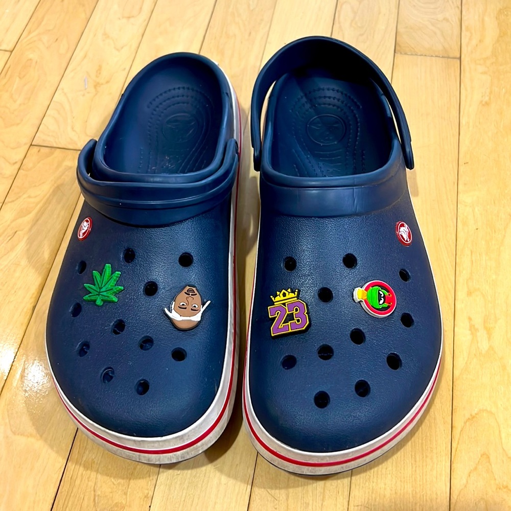 Crocs men’s clogs